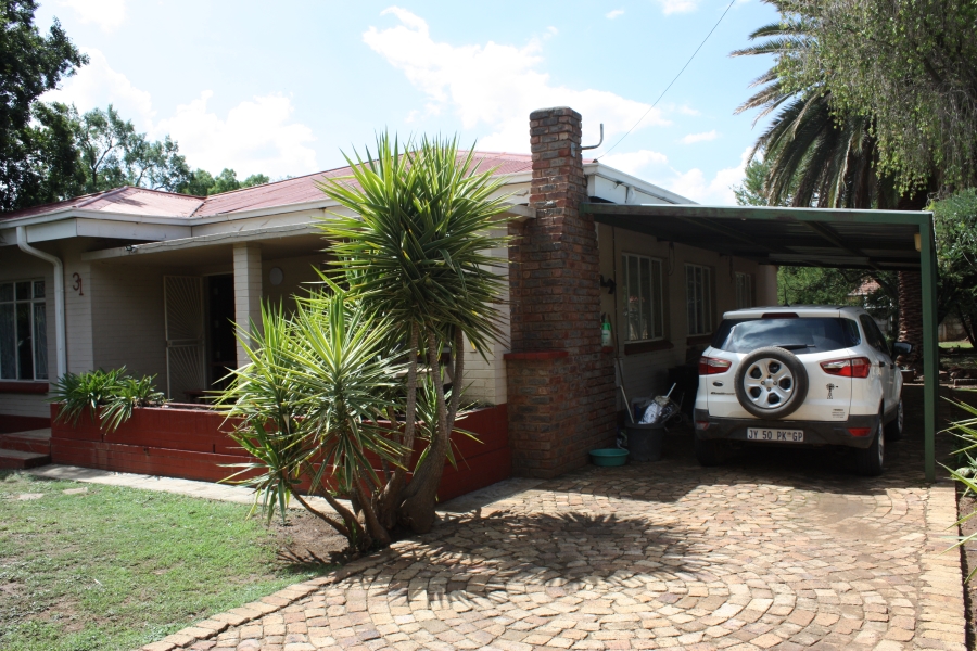 To Let 3 Bedroom Property for Rent in Potchefstroom North West